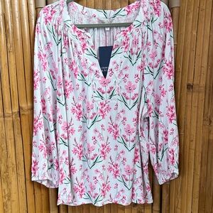 Crown & Ivy Pink Floral Blouse NWT.